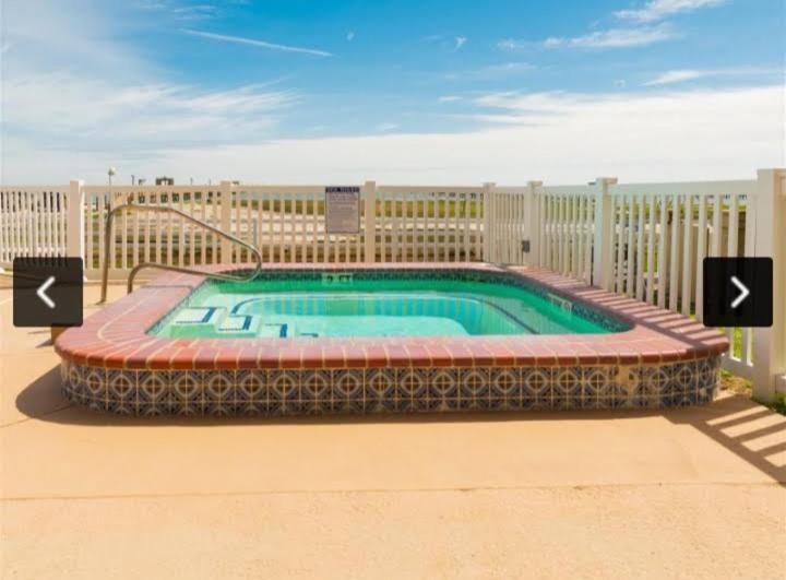 Benjamin'S Pier At Laguna Reef Resort Rockport Exterior photo